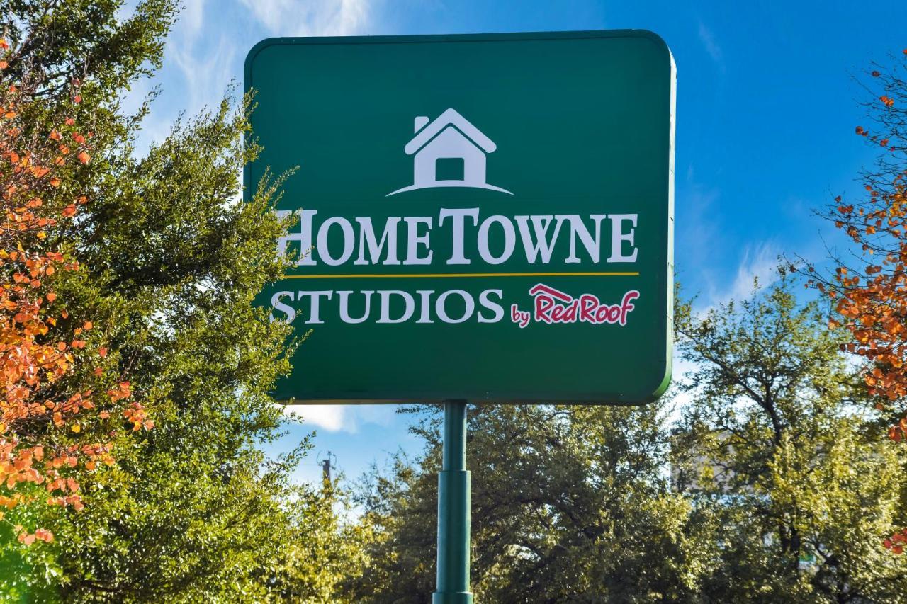 Hometowne Studios By Red Roof Dallas - North Addison - Tollway Eksteriør billede