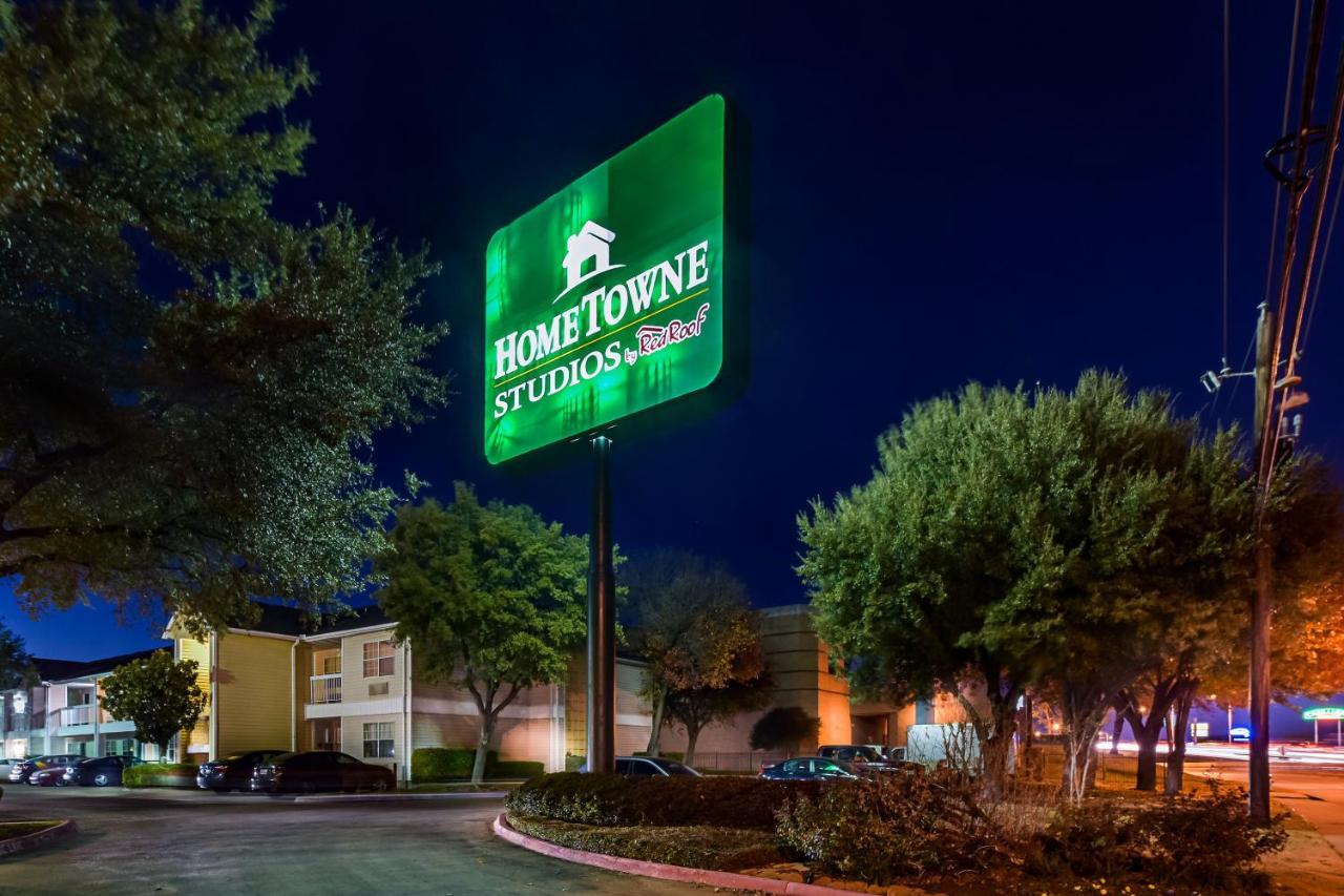 Hometowne Studios By Red Roof Dallas - North Addison - Tollway Eksteriør billede